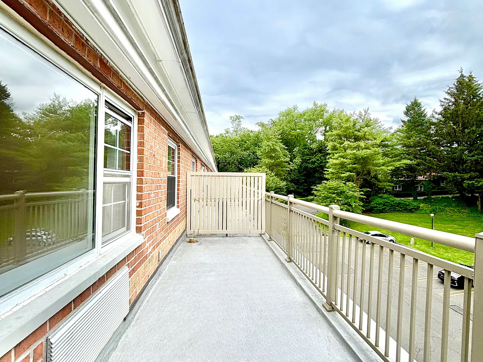 The Chalet Apartments — Photo 4
