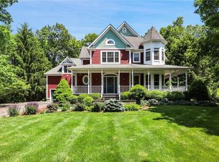 5 Katonah Crossing Ct, Katonah, NY 10536
