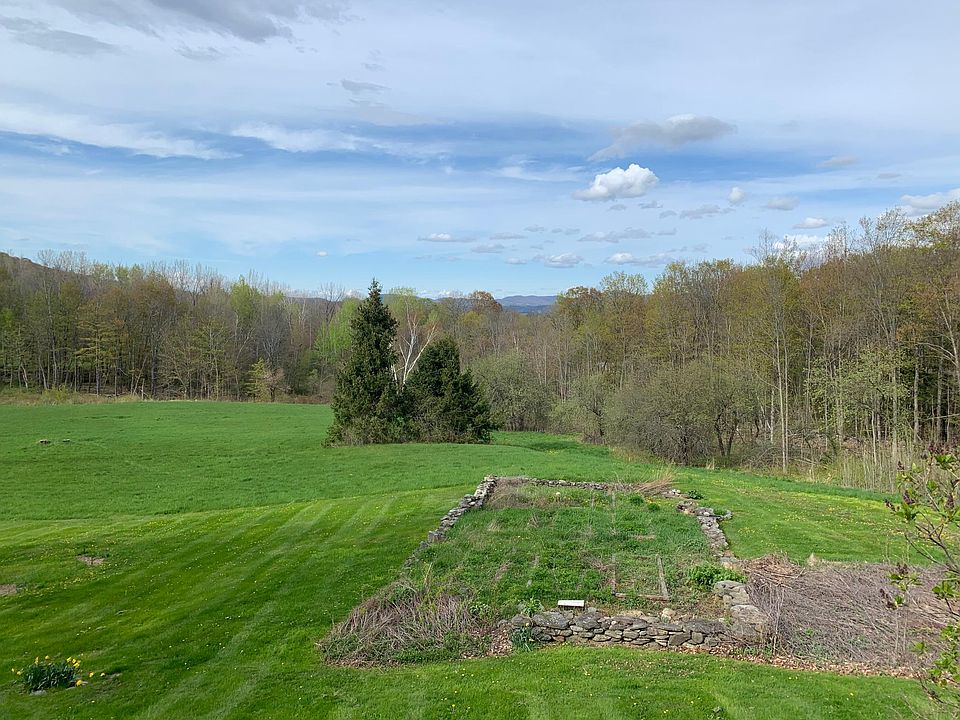 1st image of 12C Hillside Ln