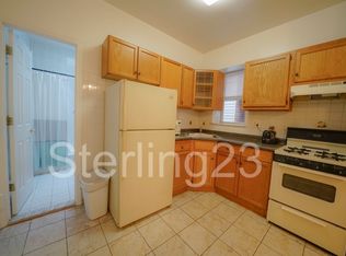 25-14 27th St #3, Astoria, NY 11102