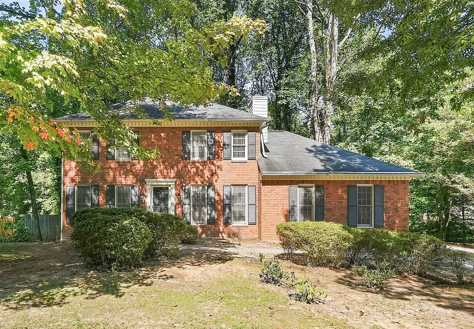 154 County Cork Dr SW