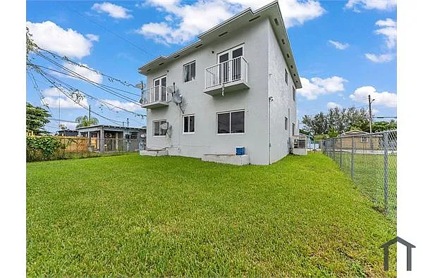 Building Photo - 1514 NW 5th Ave #A