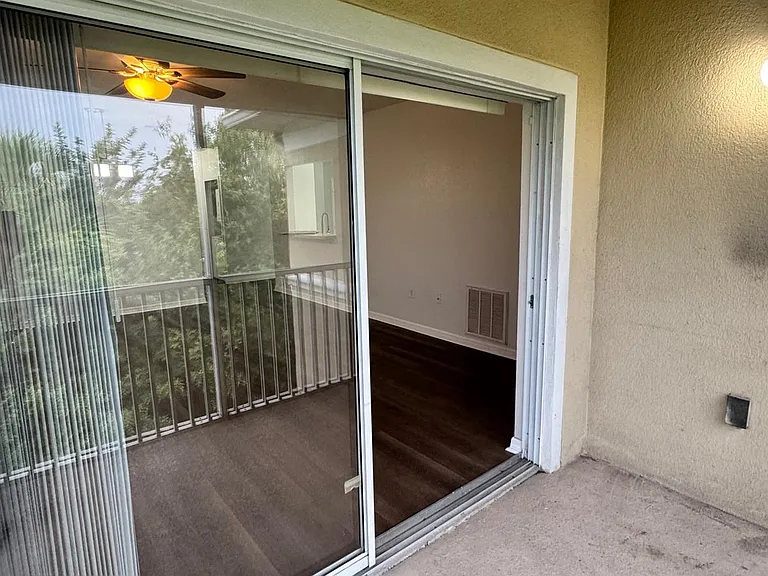 6411 Cypressdale Dr #202 — Photo 14