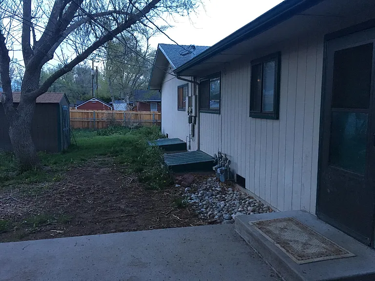 11671 W Katherine Ave — Photo 2