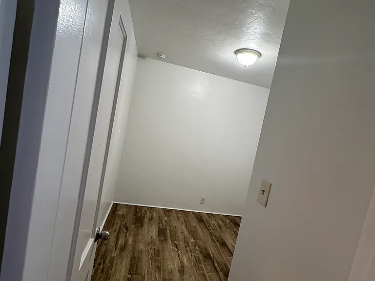 1752 Chestnut Ave #1754 — Photo 5