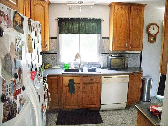 5th image of 2034 Bear Creek Dr