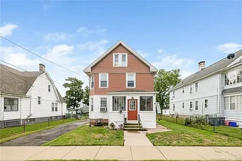 4 bed, 1741 sqft, $3,500 — Photo 4