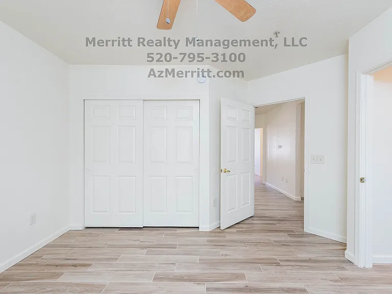 1204 N Winstel Blvd #8 — Photo 11