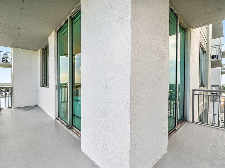 300 S Australian Ave #1418 — Photo 25