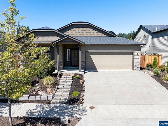 3rd image of 2507 San Pedro Ave NW
