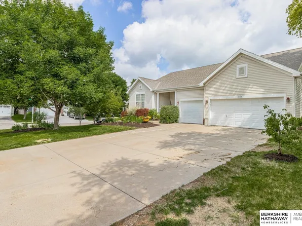 16148 V Cir, Omaha, NE 68135