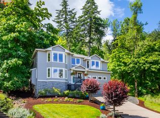 247 Rockridge Loop, Eugene, OR 97405