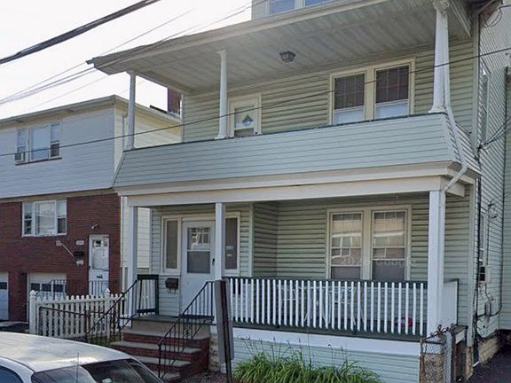2nd image of 1287 Myrtle St Floor 2
