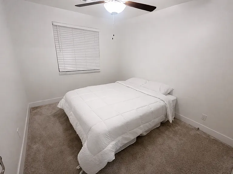 539 S Stewart Creek Cv — Photo 15