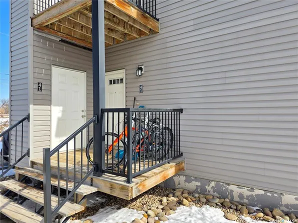UNIT 41-1275 South Railway STREET E, Swift Current, SK S9H 5P3
