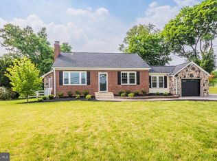 8933 Watkins Rd, Gaithersburg, MD 20882