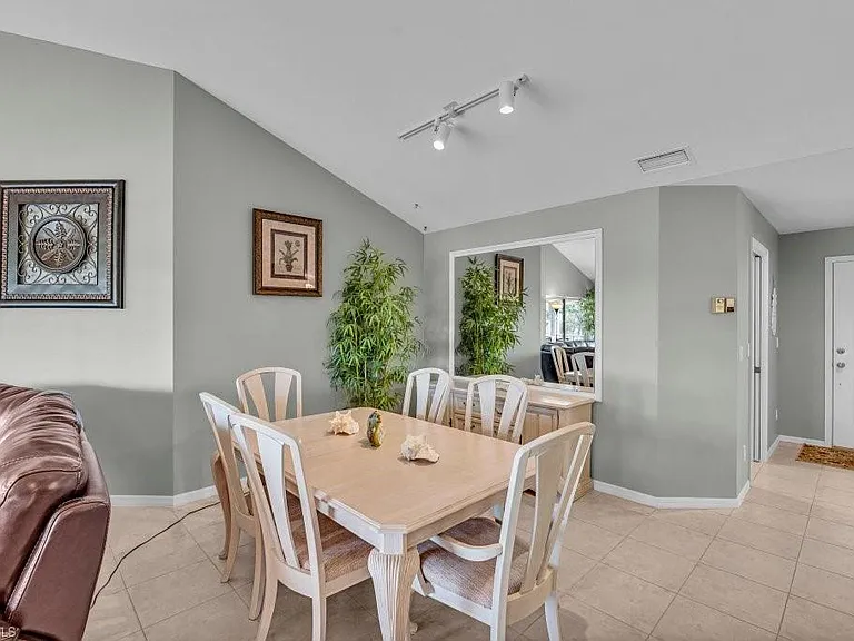 8251 Grand Palm Dr #3 — Photo 21