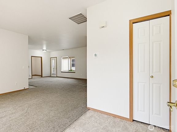 4th image of 323 N Laventure Road #C