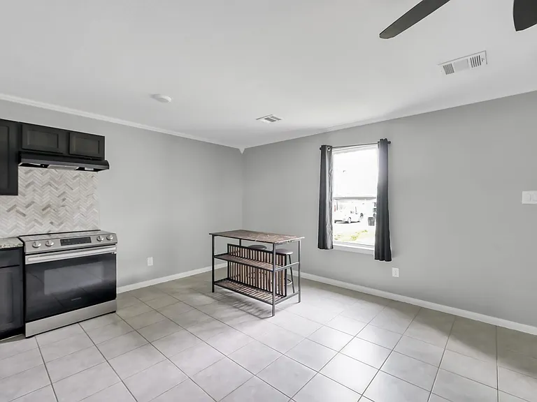 16618 E Hammon — Photo 8
