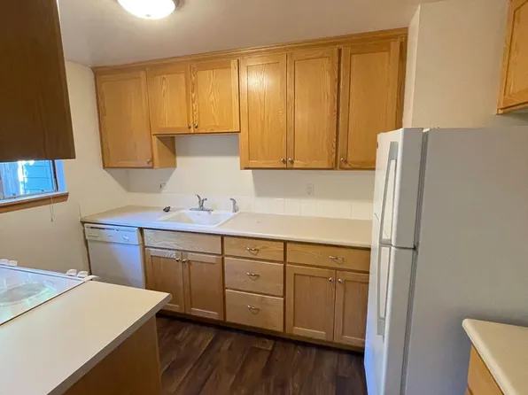 Farmington Oaks, 18700 SW Farmington Rd APT 34, Beaverton, OR 97007