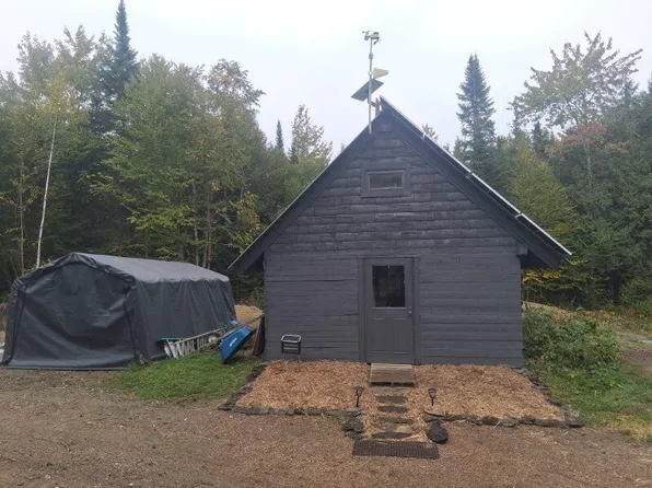 80 Wheaton Way, Bradford, ME 04410