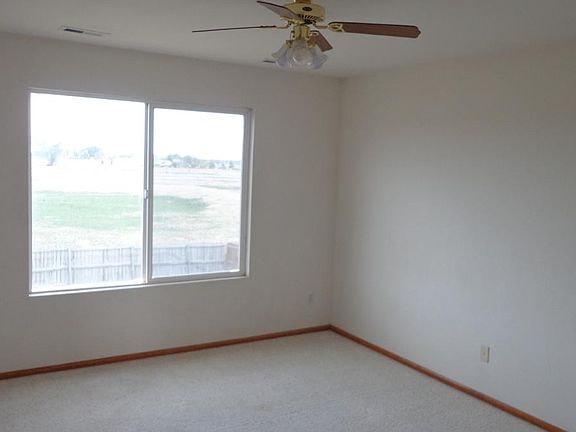 4th image of 7709 Barn Owl Dr