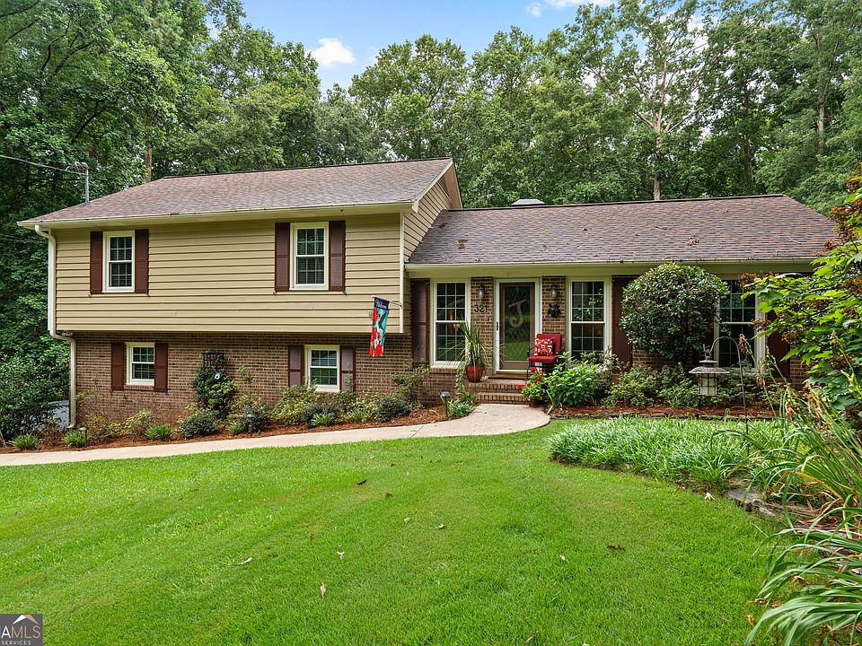 1st image of 321 Woodfield Cir