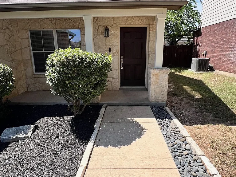 10547 Weser Ln — Photo 3