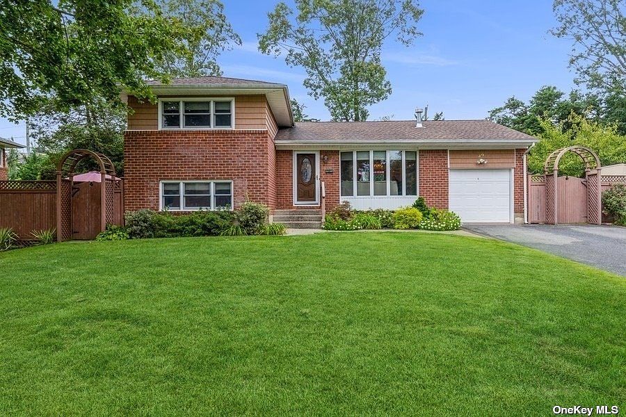 39 Genesee Drive, Commack, NY 11725 Zillow