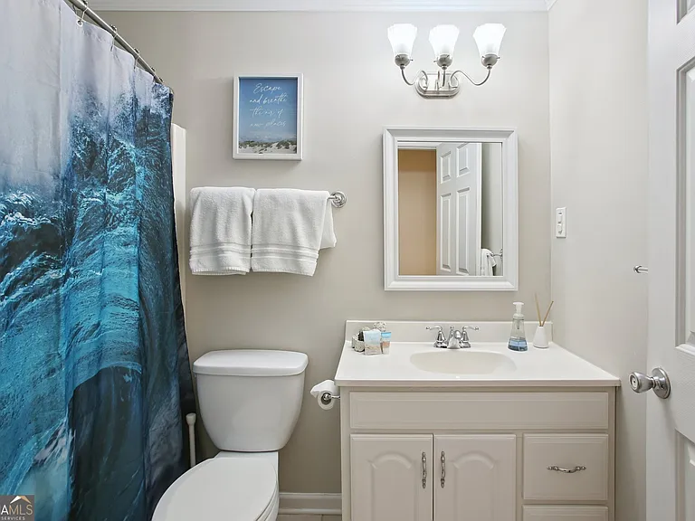 102 Hickory Dr — Photo 20