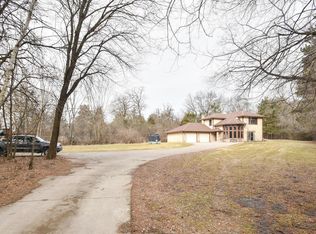 16416 Valley Dr NW, Andover, MN 55304