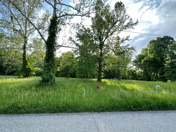8087 N Murphy Rd, Brazil, IN 47834