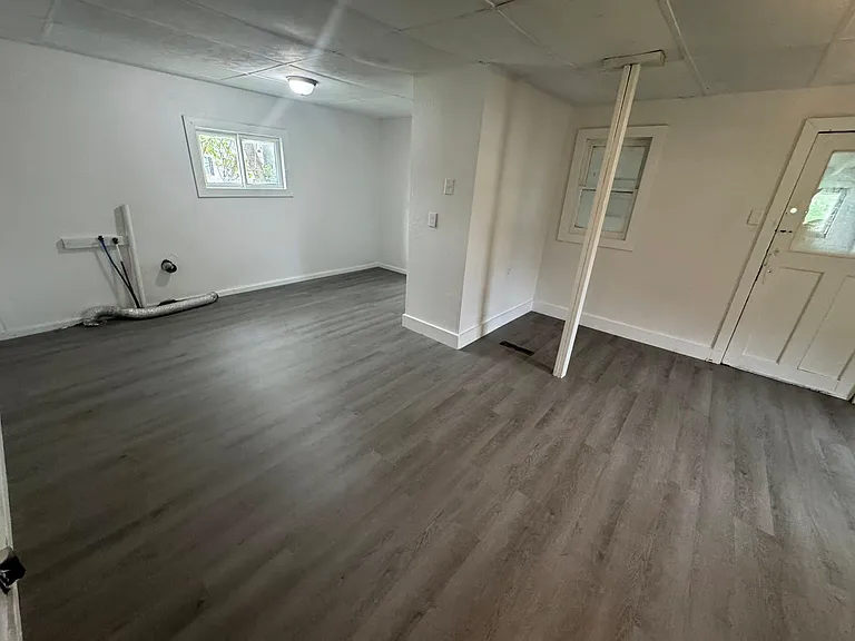 845 Moxahala Ave — Photo 3