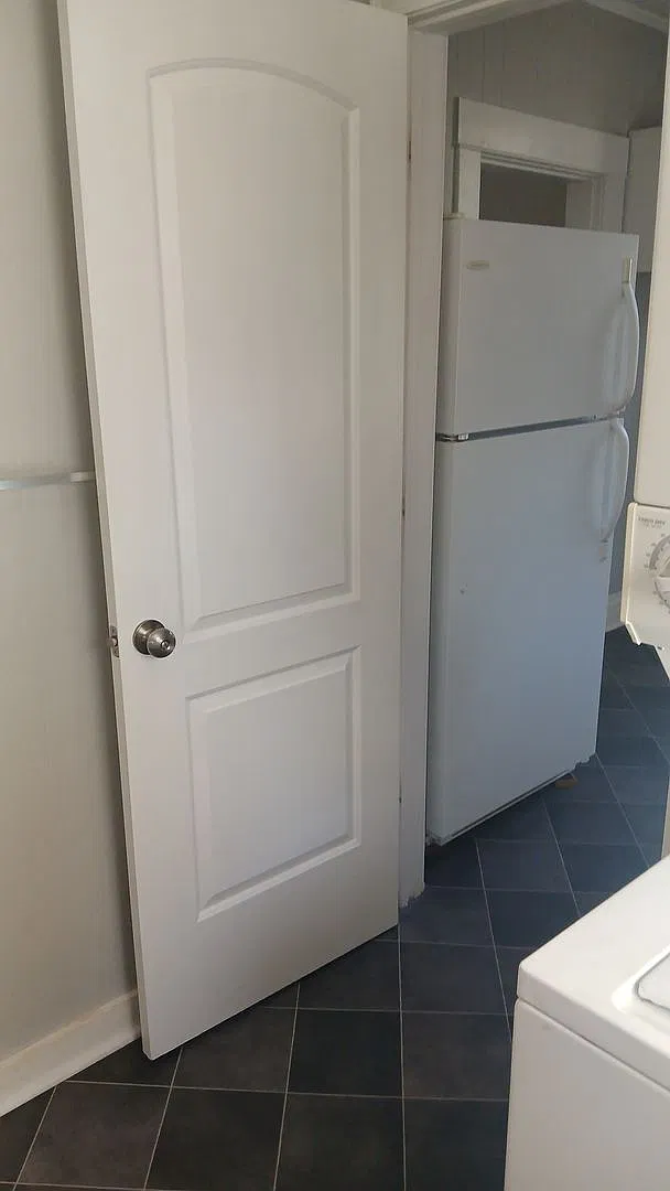 304 Division Ave (Jms) - Owner Handles Maintenance — Photo 4