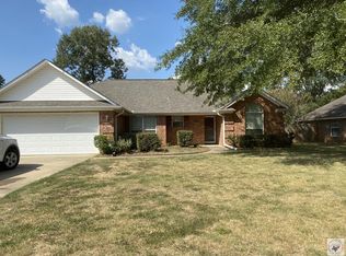 104 Village Pl, Texarkana, TX 75501