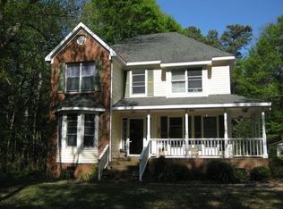 5001 The Woods Rd, Kitty Hawk, NC 27949