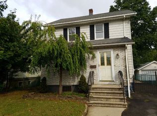15 W Lincoln Ave, Roselle Park, NJ 07204