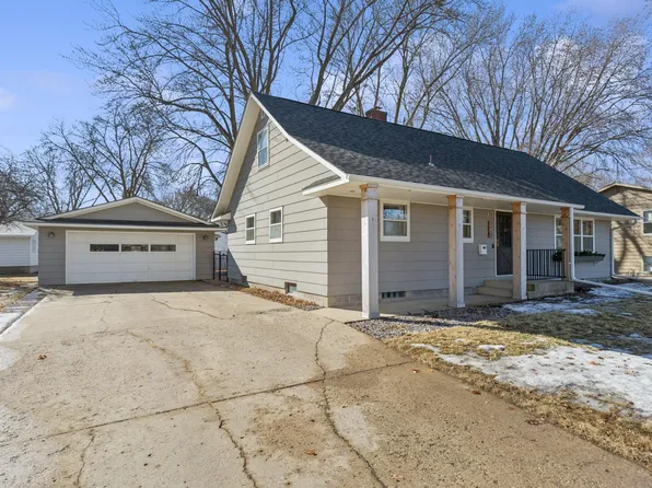 1201 13th Ave SW, Willmar, MN 56201