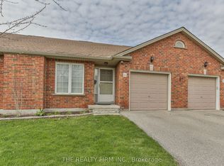 100 Stroud Cres #11, London, ON N6E4A1