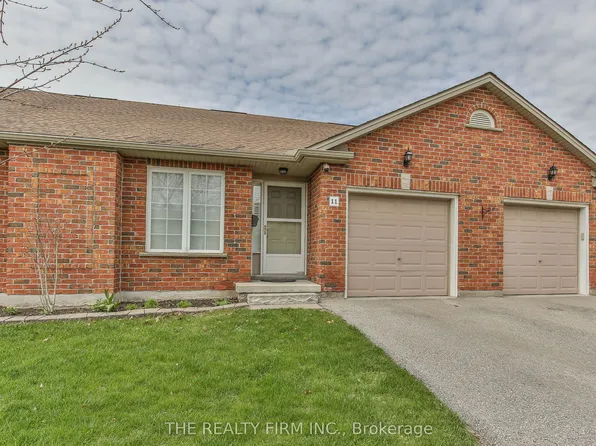 100 Stroud Cres #11, London, ON N6E 4A1