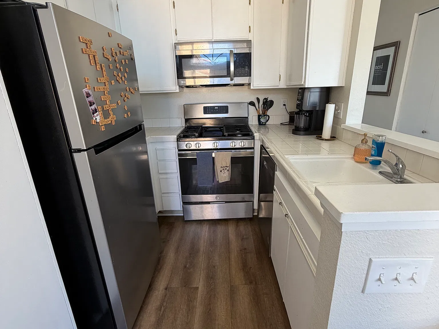 2 bed, 791 sqft, $3,500 — Photo 2