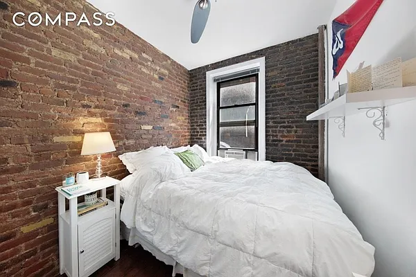 Rented by Compass | media 22