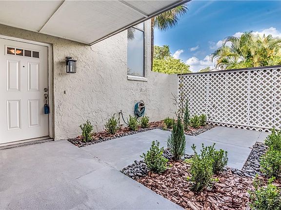 4th image of 5377 Vineland Rd #1-D