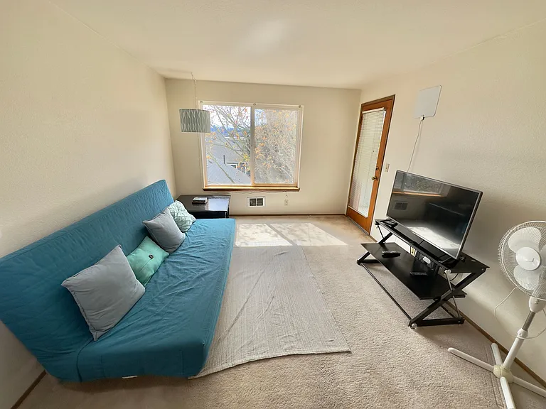 4011 Whitman Ave N #303 — Photo 34