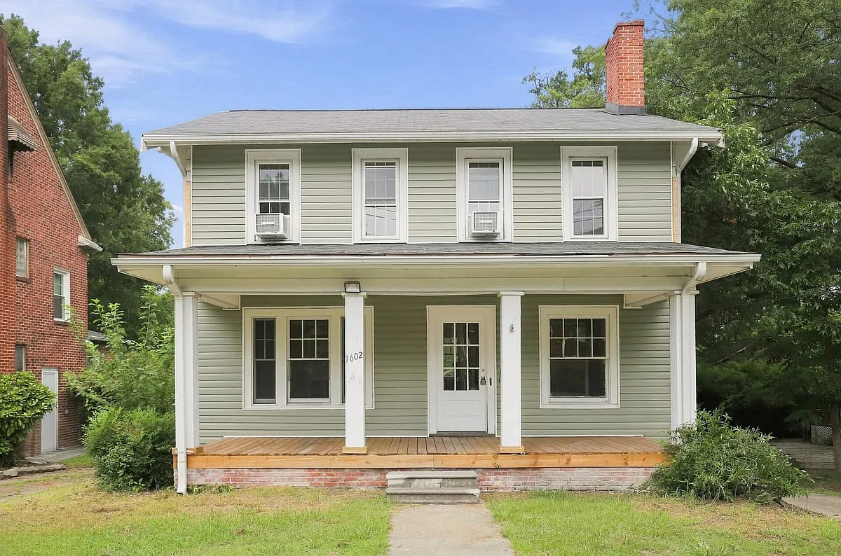 1602 Walker Ave — Photo 1