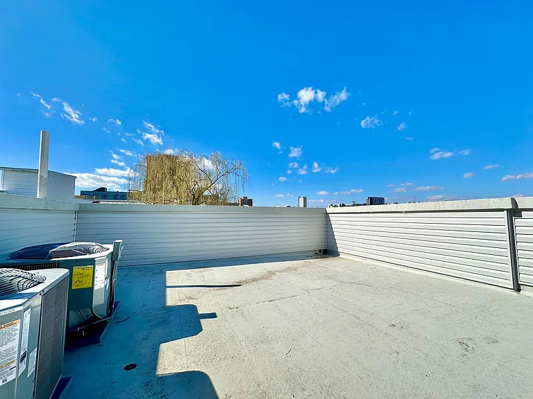 1230 N Marshall St #O3R — Photo 25