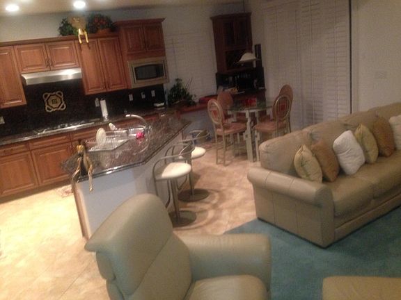 5th image of 609 Puenta Del Rey St