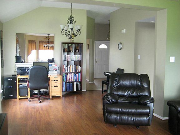 4th image of 5819 Whitwell Dr