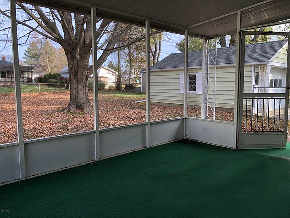 4th image of 214 Westfield Dr