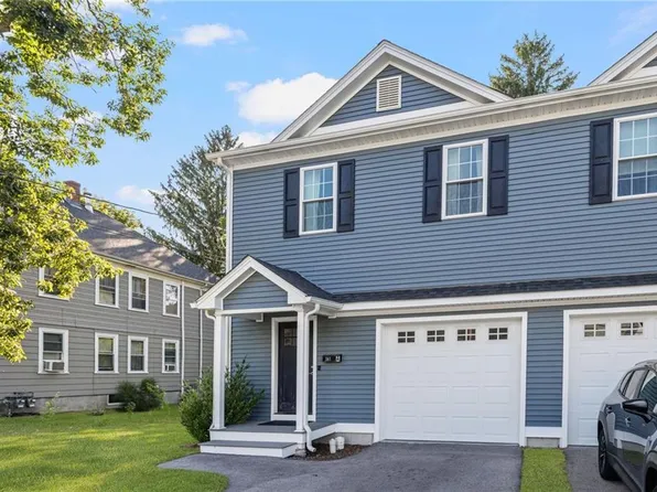 141 Old Main St Unit A, Lincoln, RI 02838
